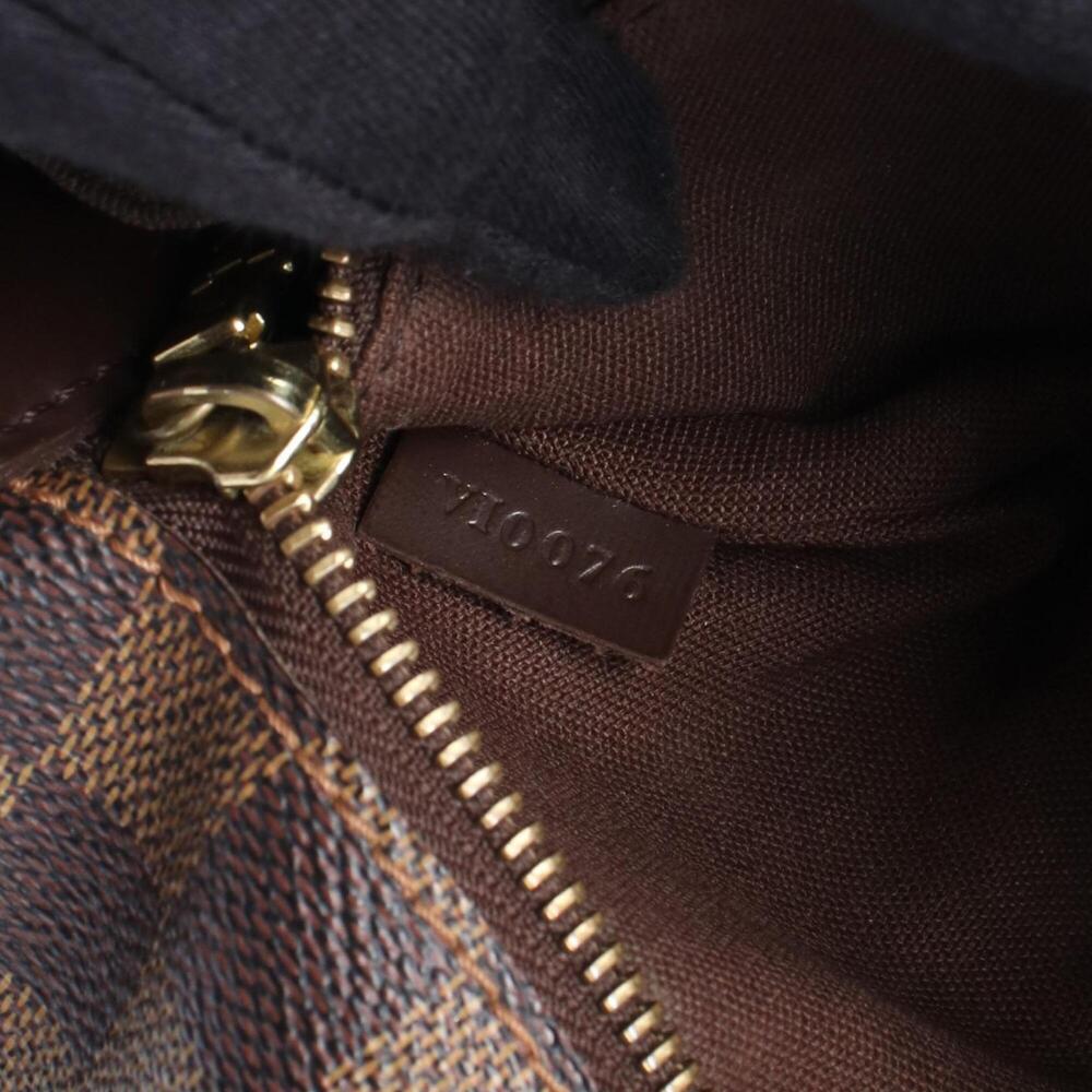 LOUIS VUITTON Authentic Brown Damier Leather Fanny Pack - Picture 5 of 10